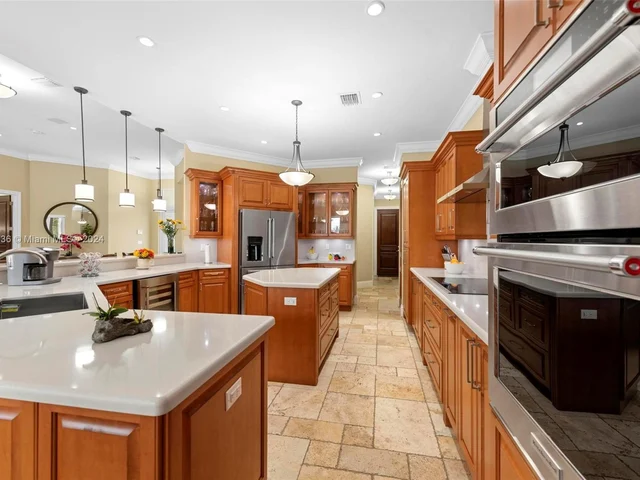 21500 SW 232nd St, Homestead FL 33031