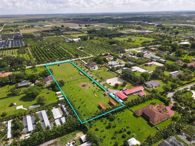 21500 SW 232nd St, Homestead FL 33031