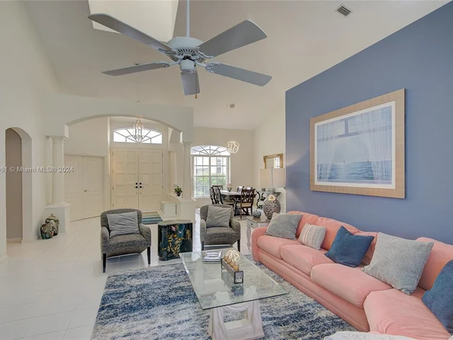 9149 Baybury Ln, West Palm Beach FL 33411