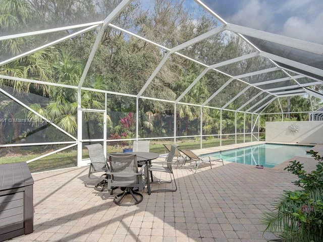 9149 Baybury Ln, West Palm Beach FL 33411