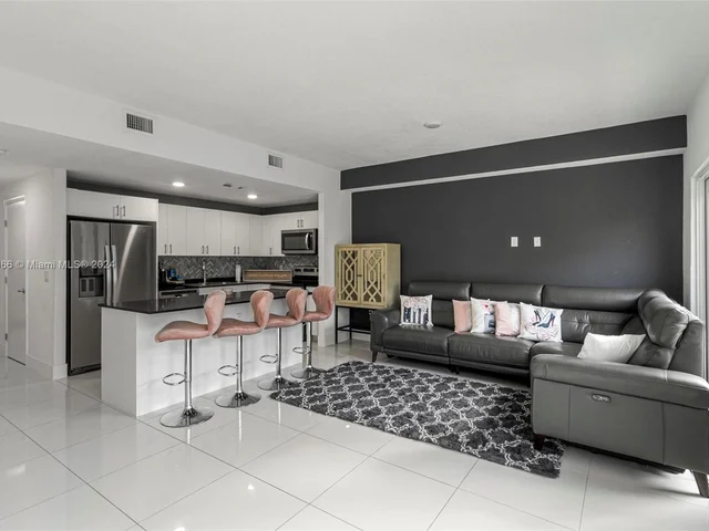 14378 SW 258th Ln, Homestead FL 33032