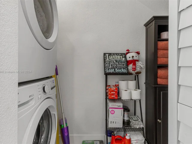 14378 SW 258th Ln, Homestead FL 33032