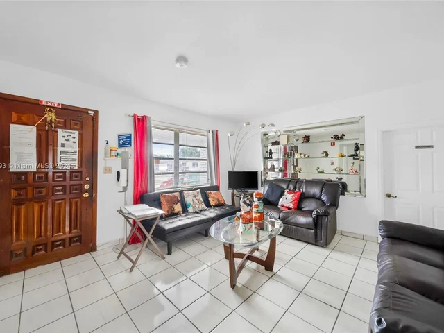 4045 SW 9th Ter, Miami FL 33134