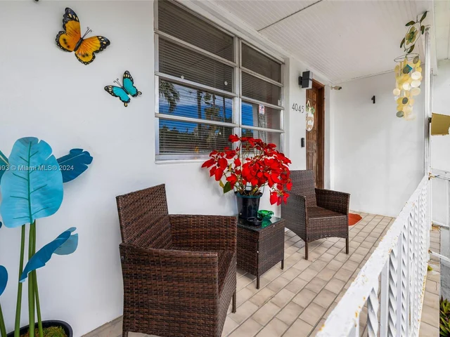 4045 SW 9th Ter, Miami FL 33134