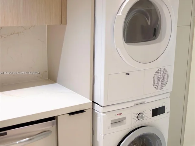 2829 Indian Creek Dr # 603, Miami Beach FL 33140