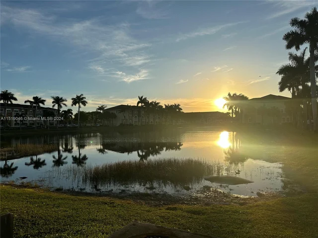 8900 NW 107th Ct # 3, Doral FL 33178