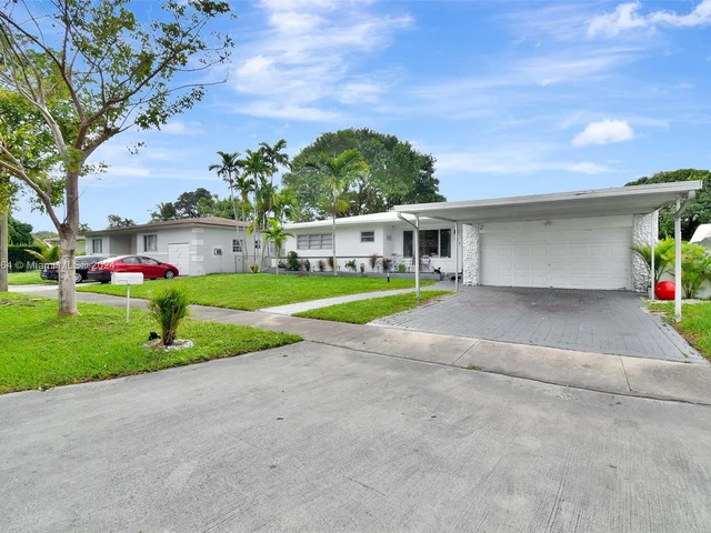930 Little River Dr, Miami FL 33150