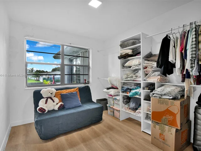 930 Little River Dr, Miami FL 33150