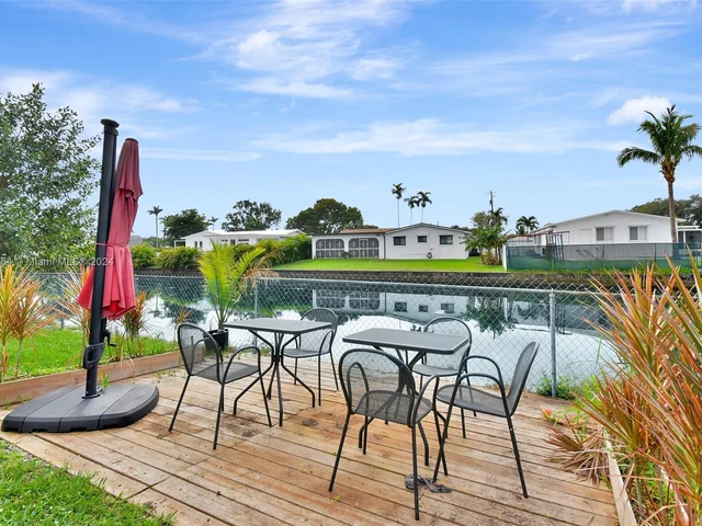 930 Little River Dr, Miami FL 33150