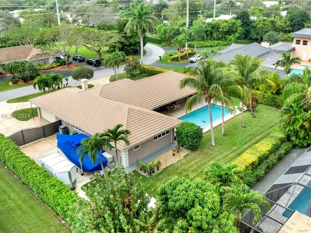 7421 SW 145th Ter, Palmetto Bay FL 33158