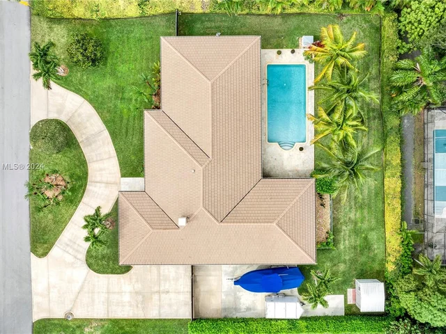 7421 SW 145th Ter, Palmetto Bay FL 33158