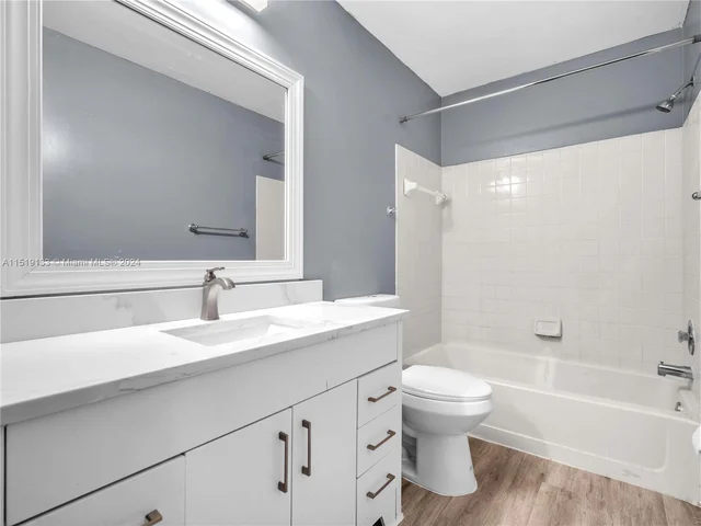 1245 SUSSEX DR, Fort Lauderdale FL 33068