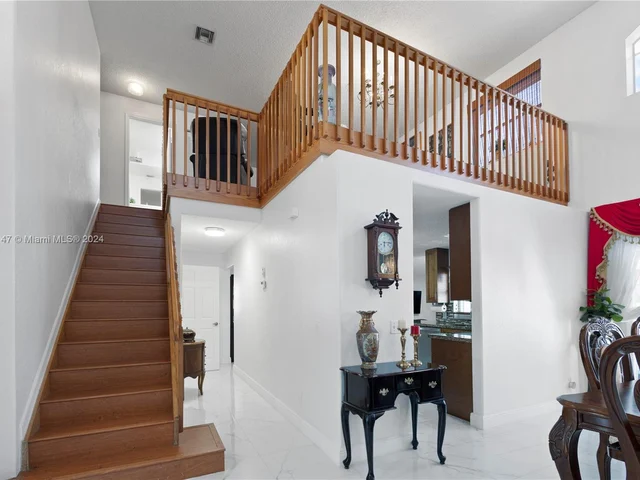 17506 NW 8th St, Pembroke Pines FL 33029