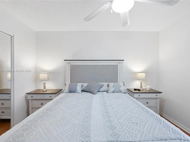 17506 NW 8th St, Pembroke Pines FL 33029