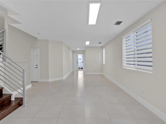 6830 NW 103rd Ave # 6830, Doral FL 33178