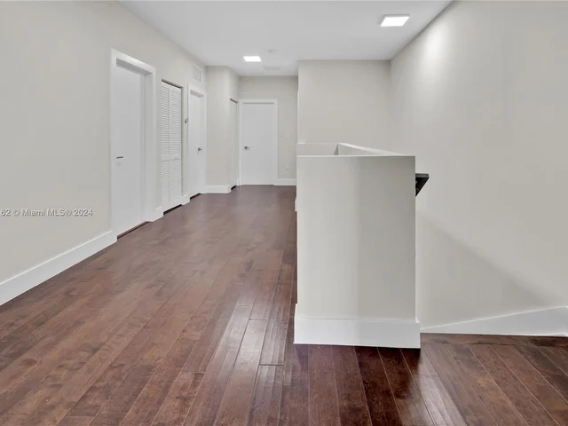 6830 NW 103rd Ave # 6830, Doral FL 33178