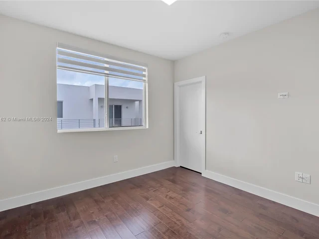 6830 NW 103rd Ave # 6830, Doral FL 33178