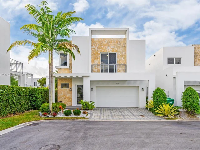 6830 NW 103rd Ave # 6830, Doral FL 33178