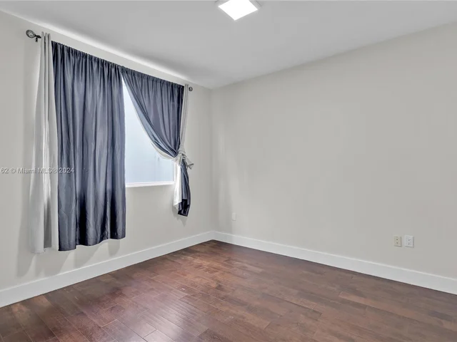 6830 NW 103rd Ave # 6830, Doral FL 33178