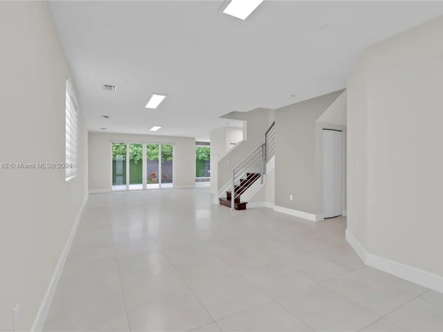 6830 NW 103rd Ave # 6830, Doral FL 33178