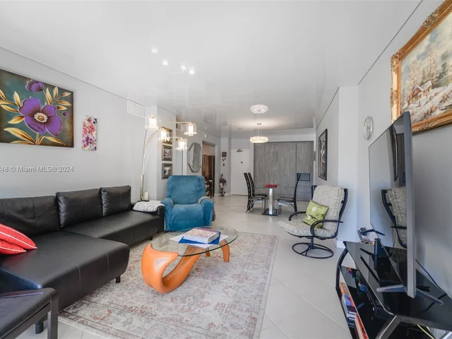 1980 S Ocean Dr # 5L, Hallandale Beach FL 33009