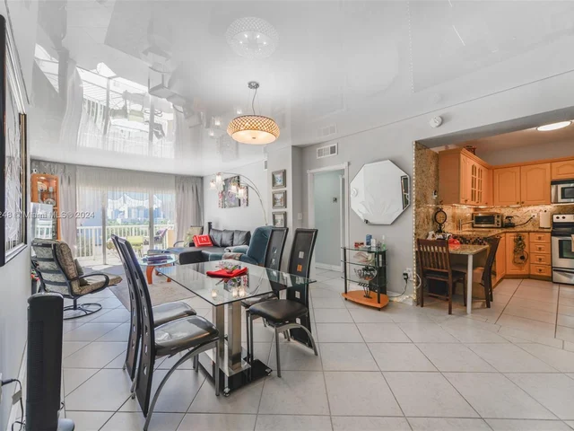 1980 S Ocean Dr # 5L, Hallandale Beach FL 33009