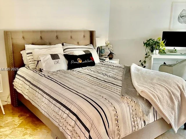 16400 Collins Ave # 841, Sunny Isles Beach FL 33160