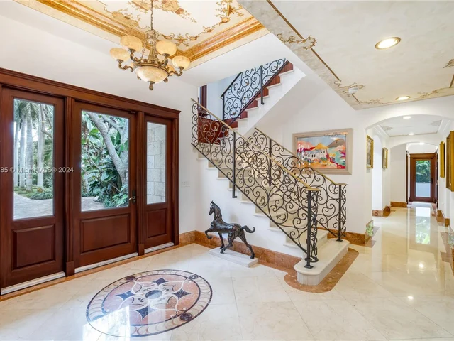 27 Tahiti Beach Island Rd, Coral Gables FL 33143