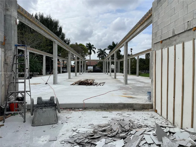 3900 SW 129 ave, Miami FL 33175