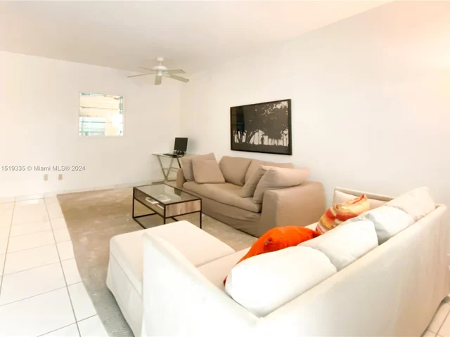 1755 Washington Ave # 2C, Miami Beach FL 33139