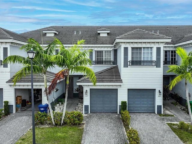 3427 NW 13th St # 3427, Lauderhill FL 33311