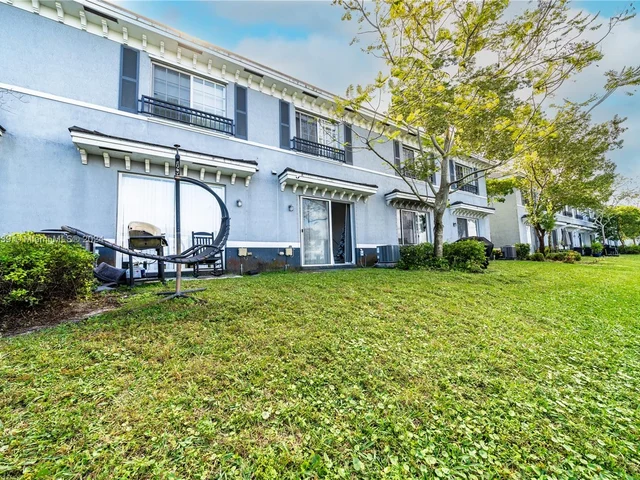 3427 NW 13th St # 3427, Lauderhill FL 33311