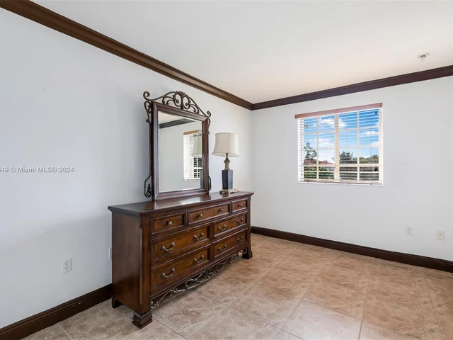 6001 SW 163rd Pl, Miami FL 33193