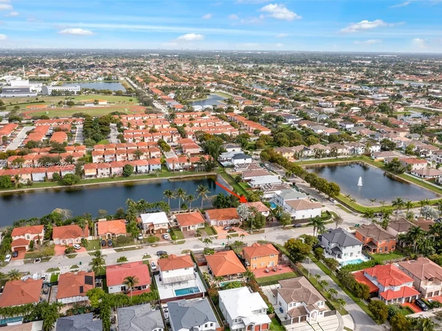 6001 SW 163rd Pl, Miami FL 33193