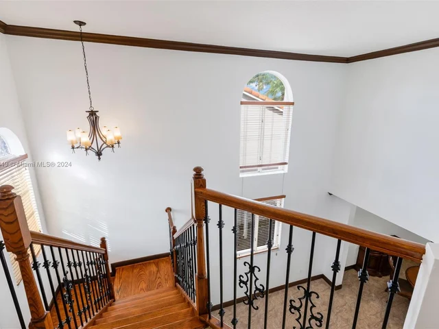 6001 SW 163rd Pl, Miami FL 33193