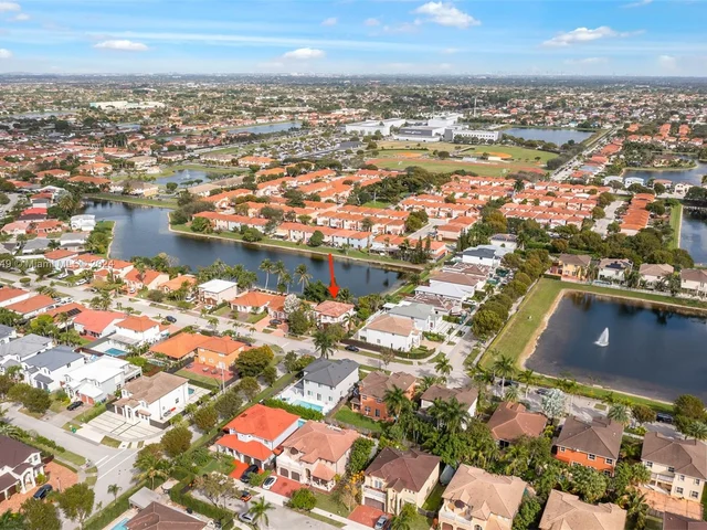 6001 SW 163rd Pl, Miami FL 33193