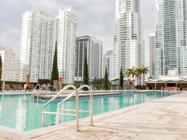 50 Biscayne Blvd # 1811, Miami FL 33132