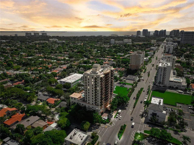 2301 SW 27th Ave # 806, Miami FL 33145