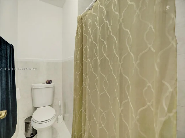 4312 SW 136th Pl, Miami FL 33175