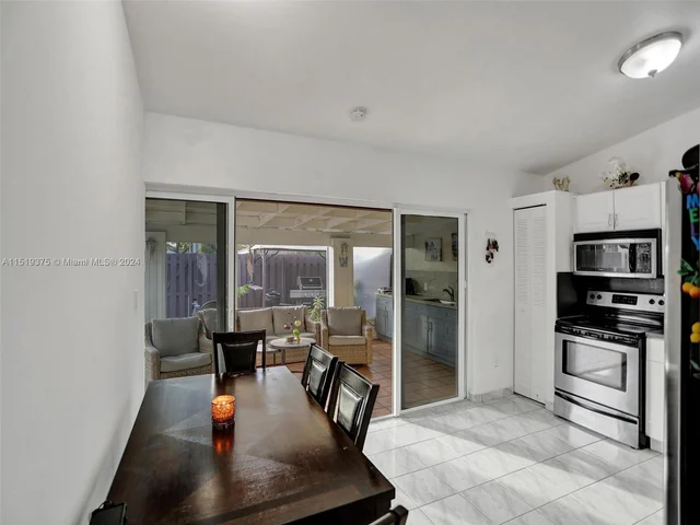 4312 SW 136th Pl, Miami FL 33175