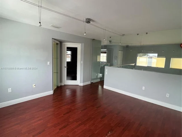 4670 NW 97th Pl # 241, Doral FL 33178