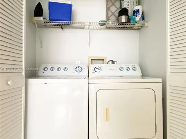 17800 N Bay Rd # 405, Sunny Isles Beach FL 33160