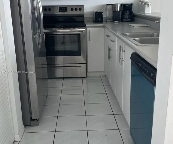 17800 N Bay Rd # 405, Sunny Isles Beach FL 33160