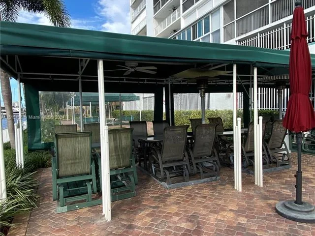 17800 N Bay Rd # 405, Sunny Isles Beach FL 33160