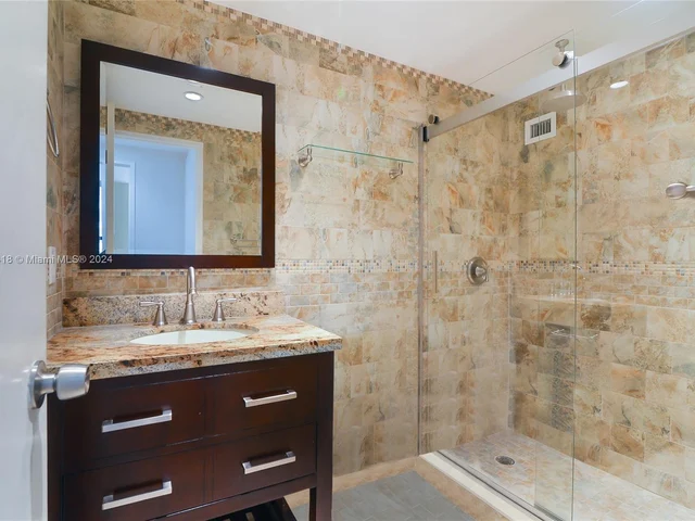 10185 Collins Ave # 1010, Bal Harbour FL 33154