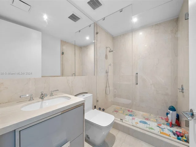 15701 Collins Ave # 905, Sunny Isles Beach FL 33160