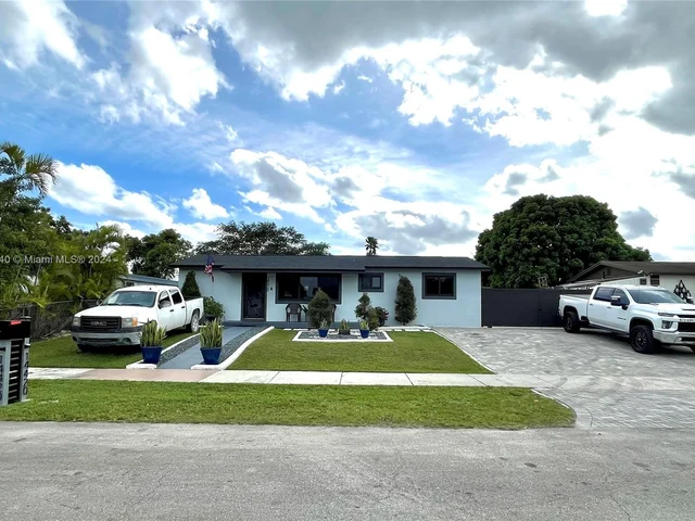 14420 SW 297th St, Homestead FL 33033