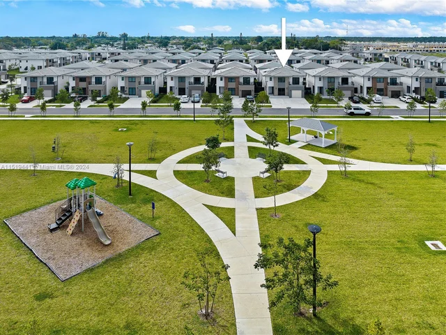 1171 NW 2nd Ter, Florida City FL 33034