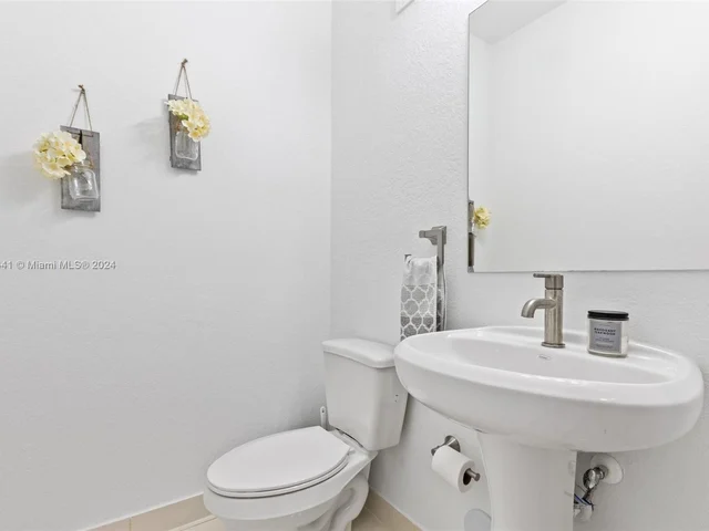 1171 NW 2nd Ter, Florida City FL 33034