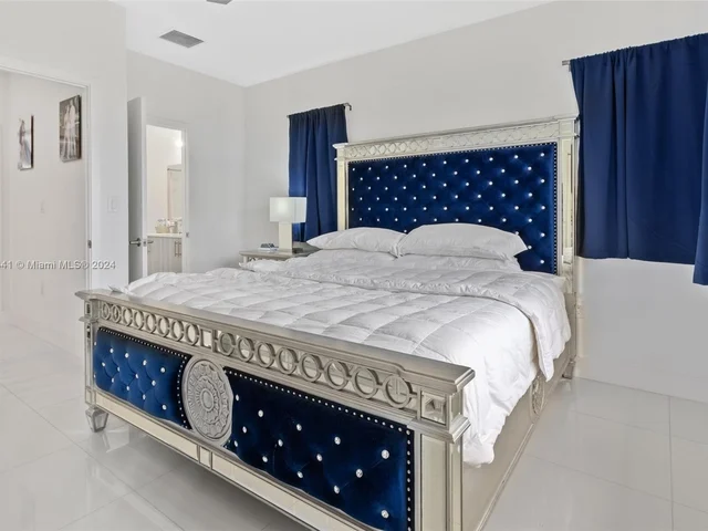 1171 NW 2nd Ter, Florida City FL 33034